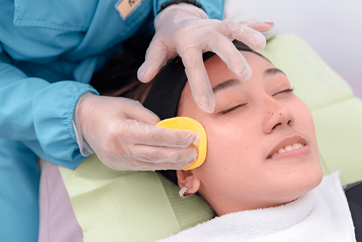 Naba Aesthetic Clinic Tangerang Ungkap Solusi Atasi Masalah Kulit Membandel