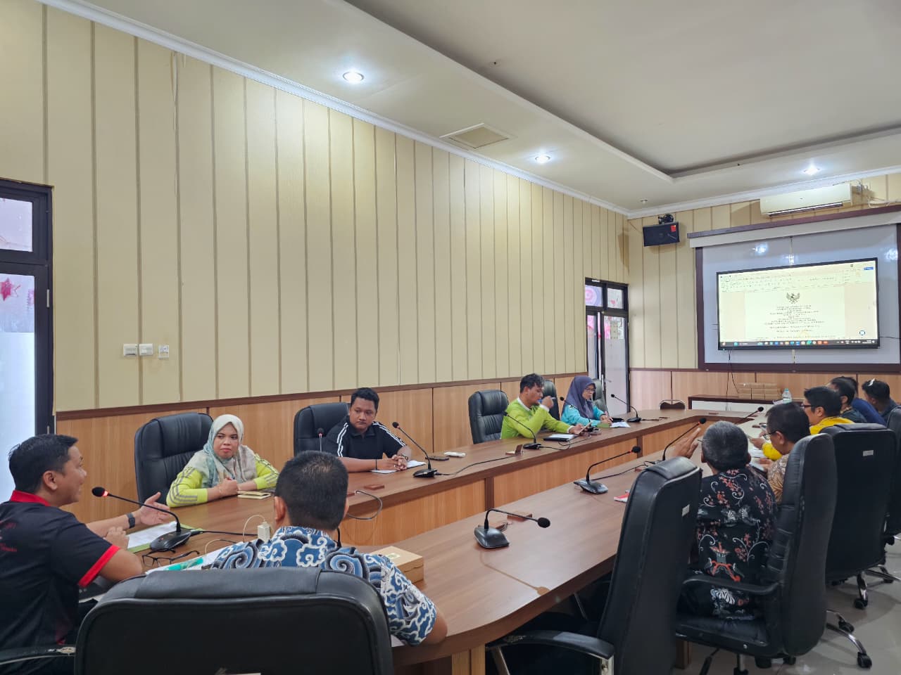 Dokumentasi Rapat Pembahasan Draf Perbup BLUD 2025